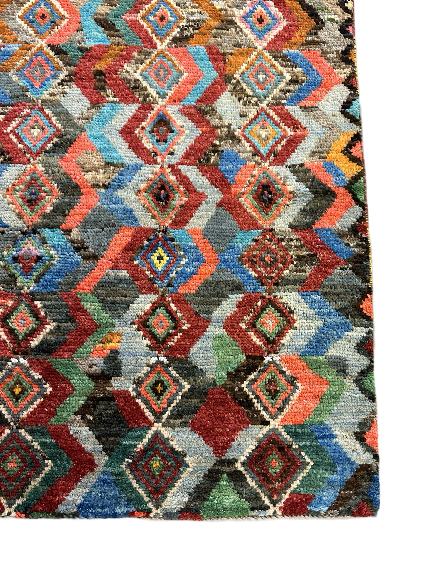 Nantucket Taimany Runner 2’8”x6’4”